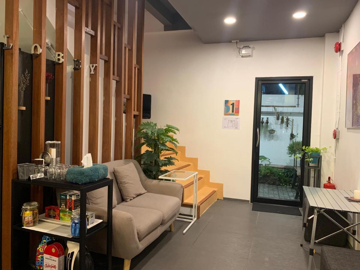 Daraya Hostel Bangkok Exterior foto